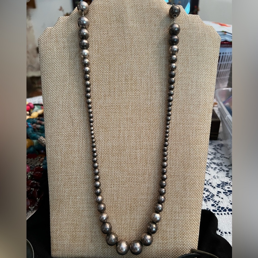 Robert Lee Morris Studios silver graduated bead necklace